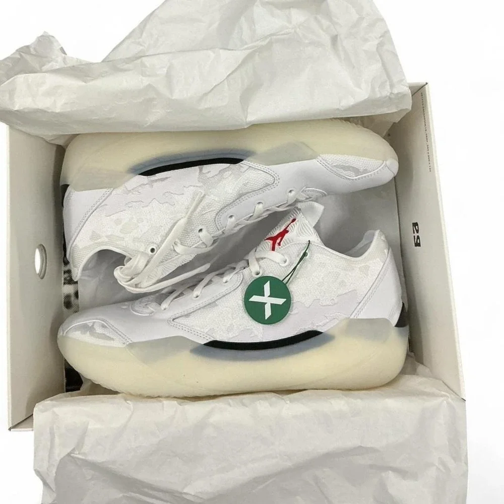 Brand new White  Air Jordan‎ XXXIX Men's Size 12